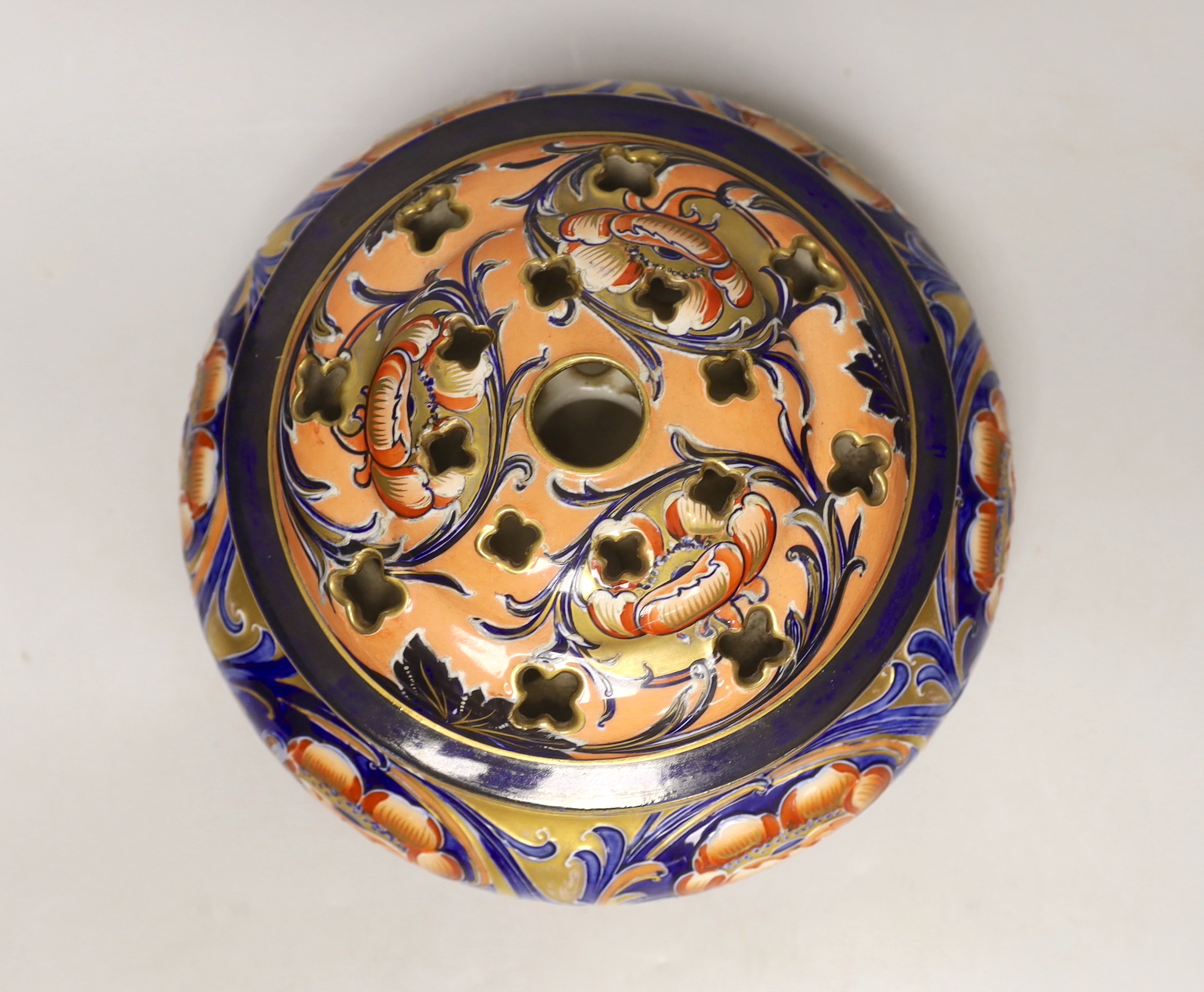 A large Macintyre Florian ware 'poppy' pot pourri bowl and cover, c.1904-1913, no Moorcroft signature, 24cm diameter